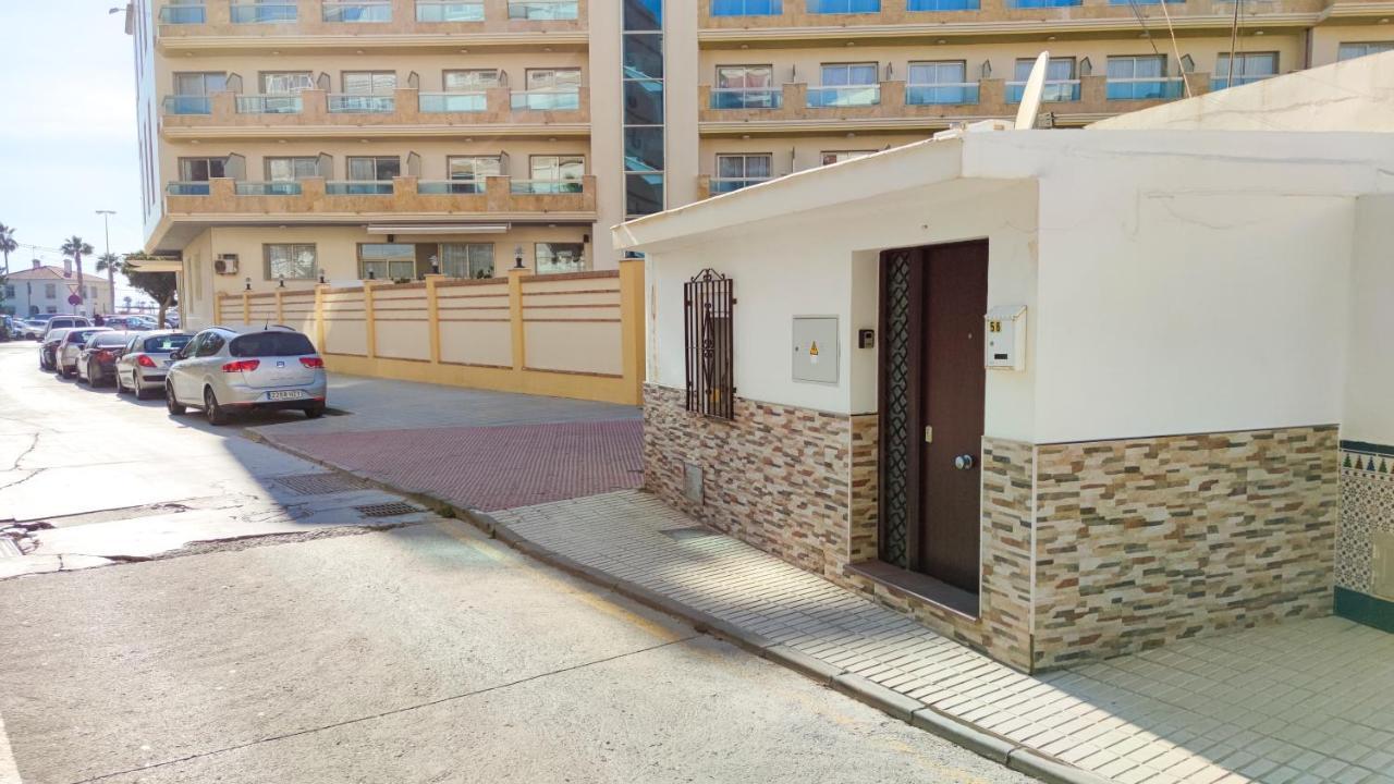 Weekend Beach Small House - Alojamientos La Torre Torre Del Mar Exterior photo